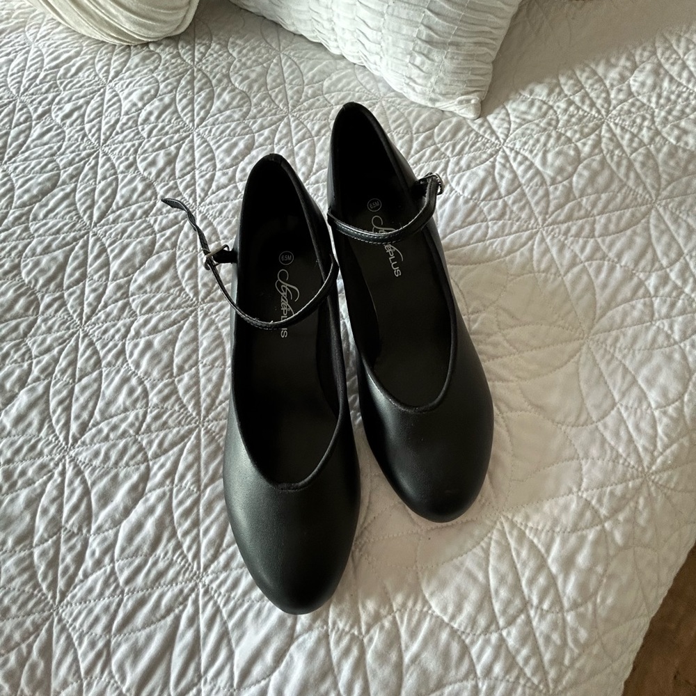 Black Dance Shoes